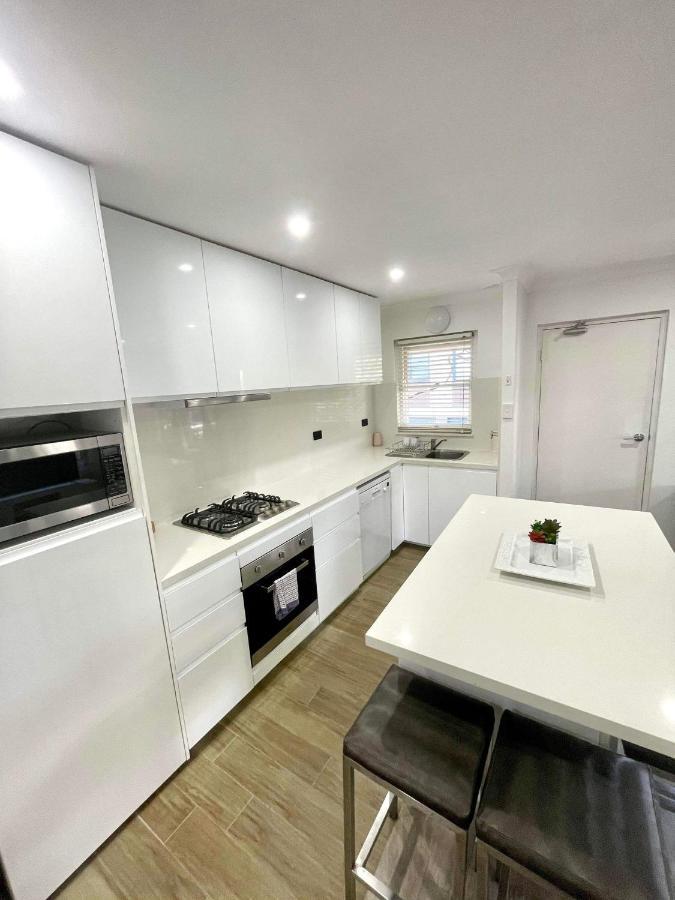 Lotus Stay Manly - Apartment 31E Sídney Exterior foto